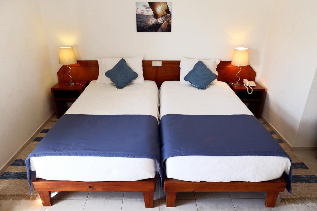 Mira Parque Bed and Breakfast Albufeira Rum bild