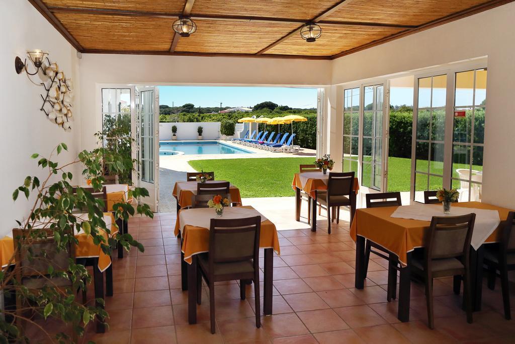 Mira Parque Bed and Breakfast Albufeira Exteriör bild